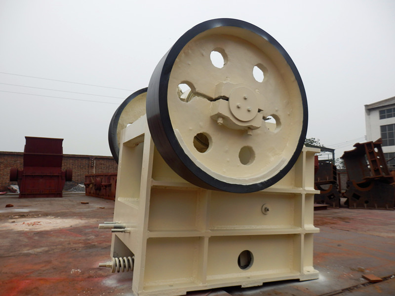 顎式破碎機(jī)設(shè)備 顎式破碎機(jī)設(shè)備
