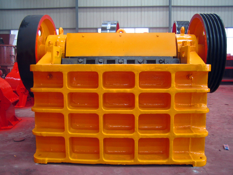 顎式破碎機設(shè)備