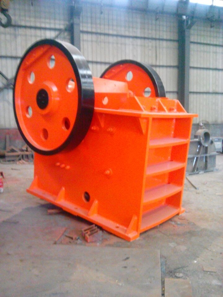 顎式破碎機(jī)設(shè)備